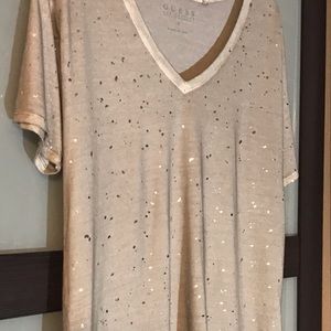 Guess T- NWOT